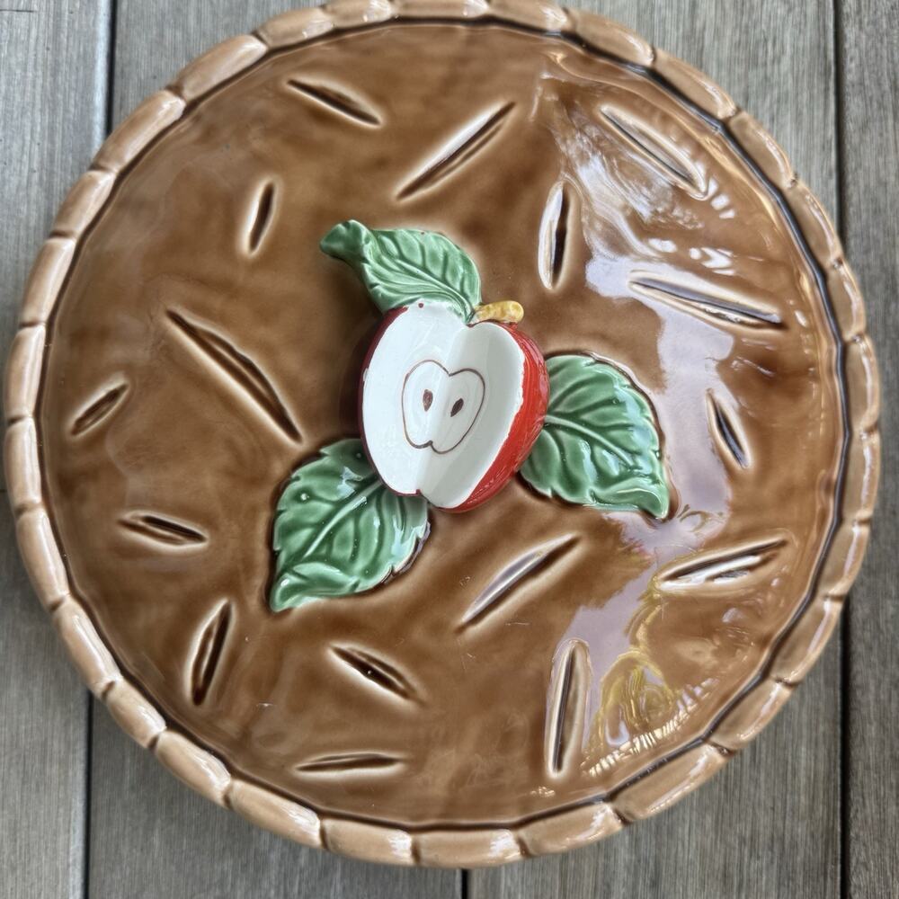 Caldor Japan 10" Ceramic Apple Pie Keeper Server Vintage Plate Cottagecore